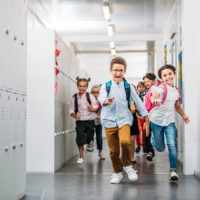 Comment choisir le bon sac à dos pour mon jeune? MonChiro-rentree-scolaire-sac-a-dos-princMC